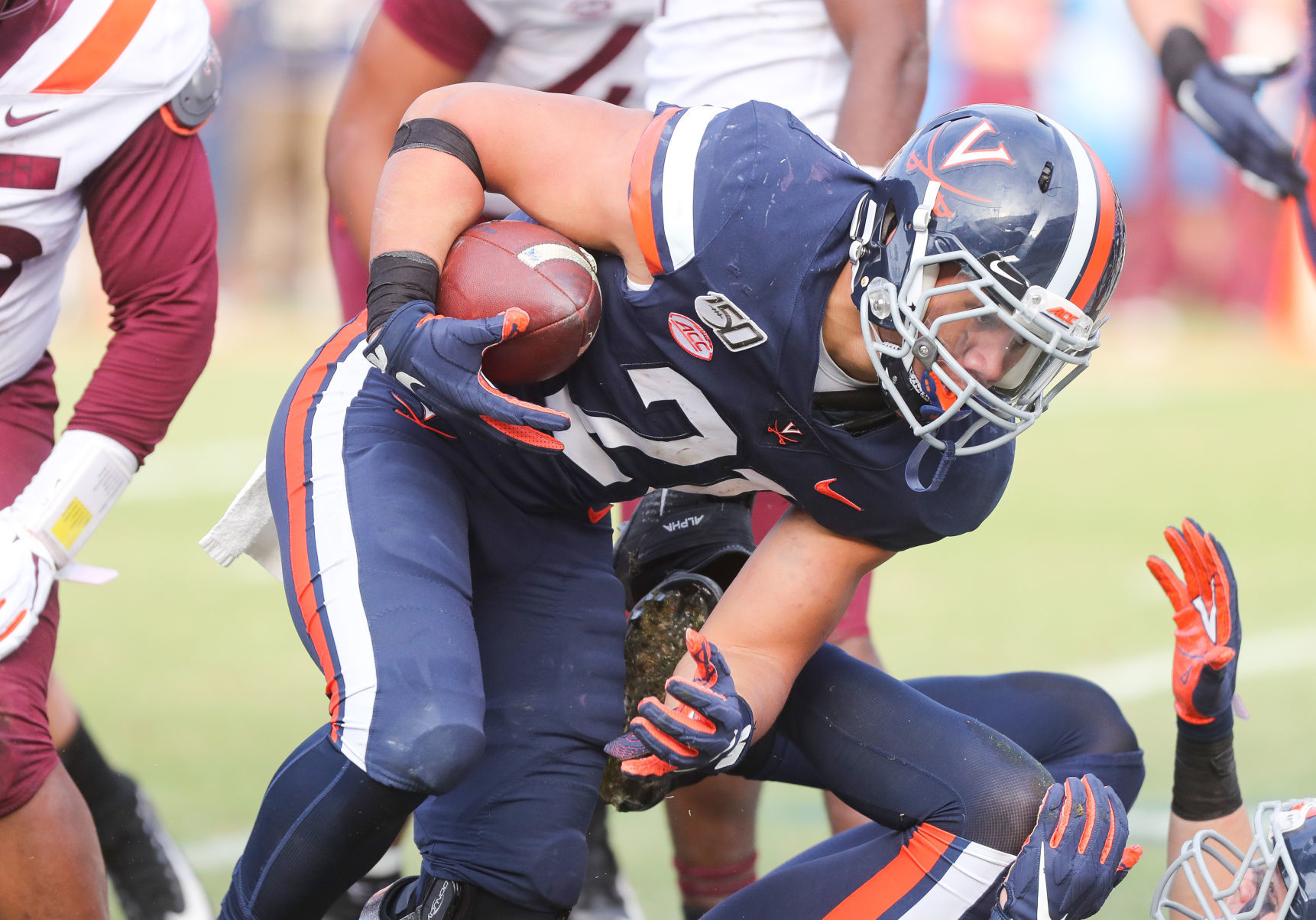 20191129_cdp_sports_UVa_VT205.JPG